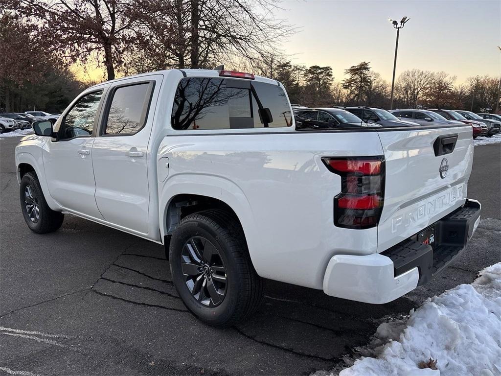 new 2025 Nissan Frontier car