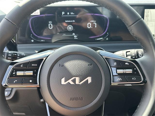 new 2025 Kia Seltos car, priced at $27,545