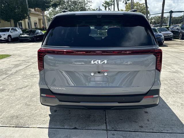 new 2025 Kia Carnival car, priced at $55,405