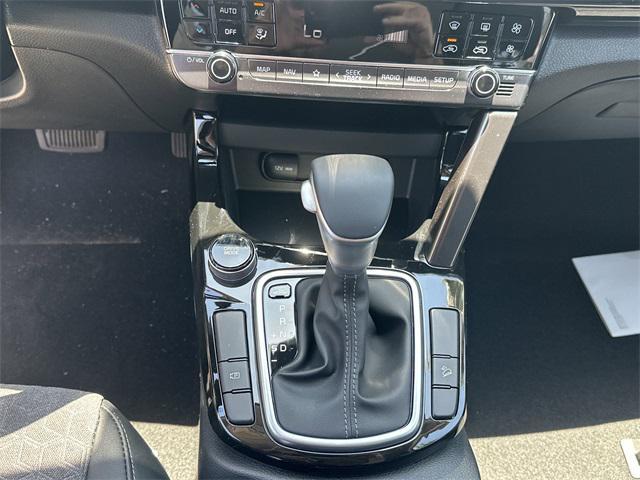new 2025 Kia Seltos car, priced at $27,545