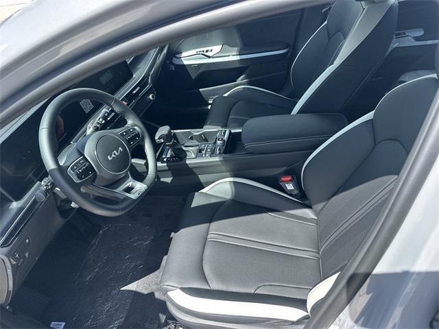 new 2025 Kia K5 car, priced at $32,395