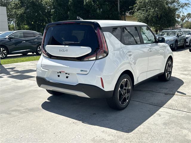 new 2025 Kia Soul car, priced at $26,705