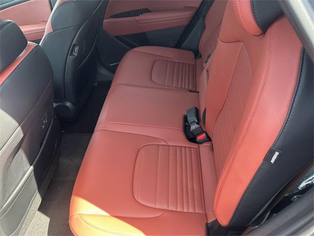 new 2025 Kia Sportage Hybrid car, priced at $40,405