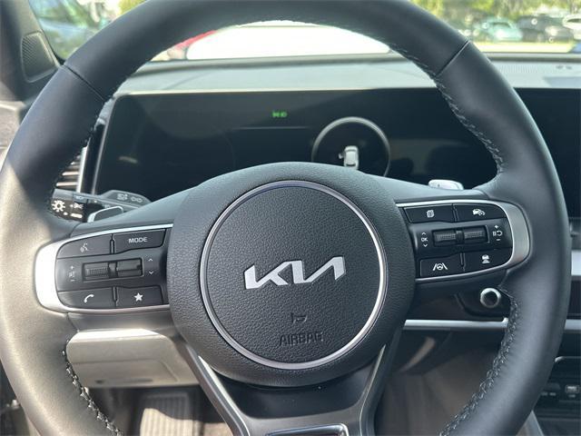 new 2025 Kia Sportage Hybrid car, priced at $40,405