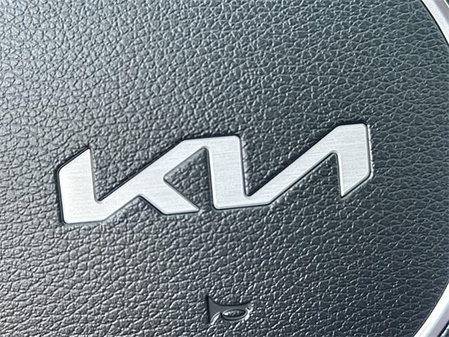 new 2025 Kia Sportage Hybrid car, priced at $40,405