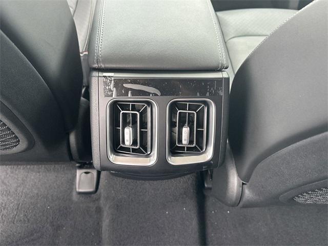 new 2025 Kia Sorento car, priced at $38,835