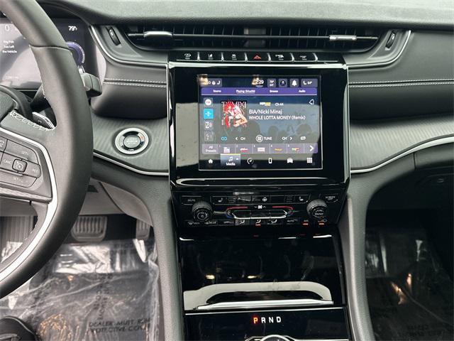 used 2024 Jeep Grand Cherokee car, priced at $35,498