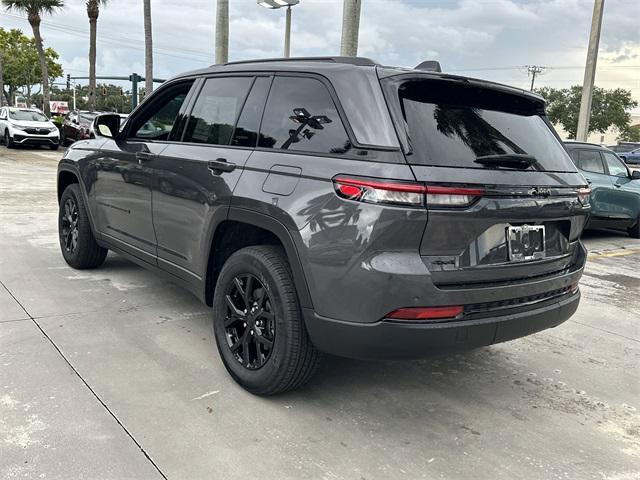 used 2024 Jeep Grand Cherokee car, priced at $35,498
