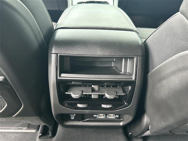 used 2024 Jeep Grand Cherokee car, priced at $35,498
