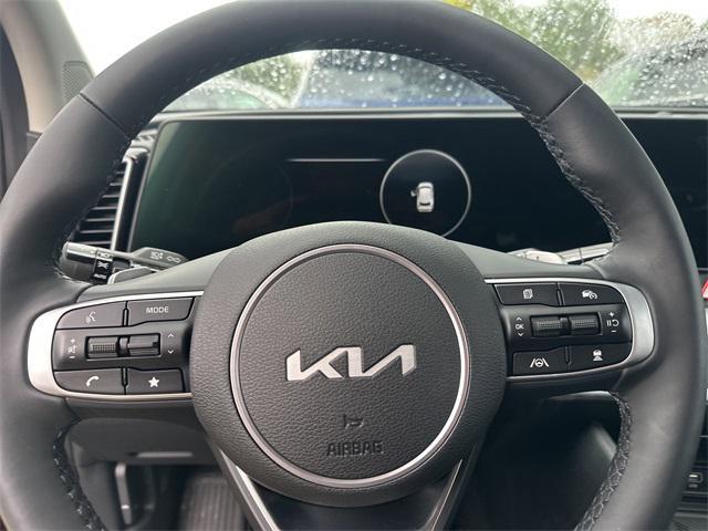 new 2025 Kia Sportage Hybrid car, priced at $39,885