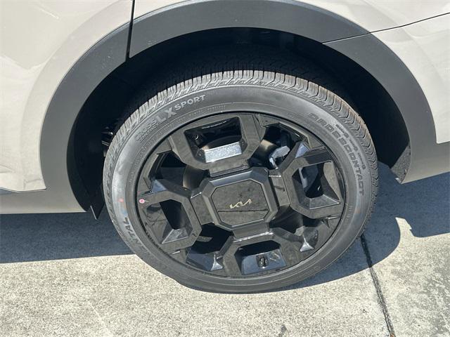 new 2025 Kia Sorento car, priced at $45,310