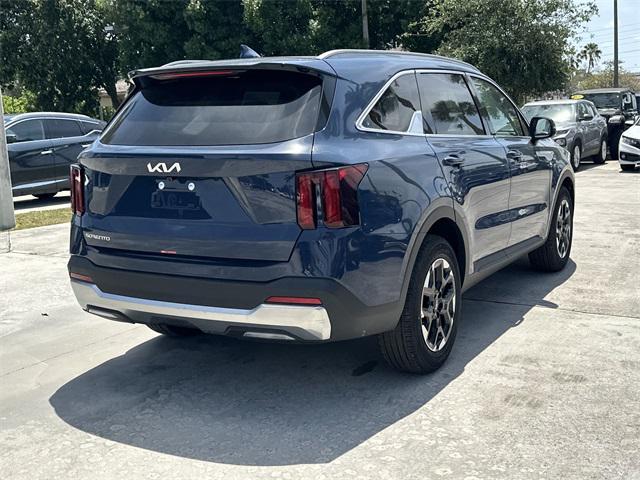 new 2025 Kia Sorento car, priced at $38,325