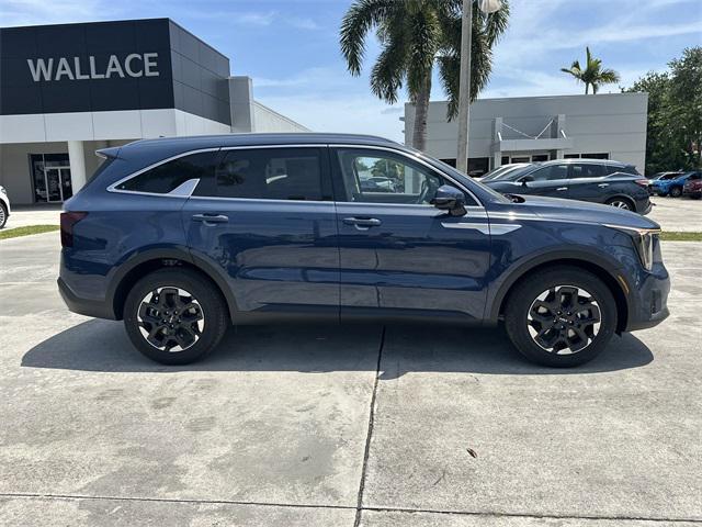 new 2025 Kia Sorento car, priced at $38,325