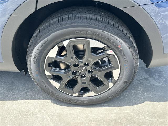 new 2025 Kia Sorento car, priced at $38,325