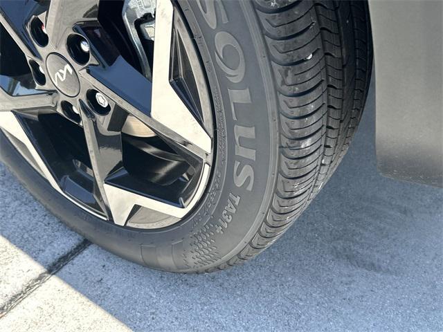 new 2025 Kia Seltos car, priced at $27,545