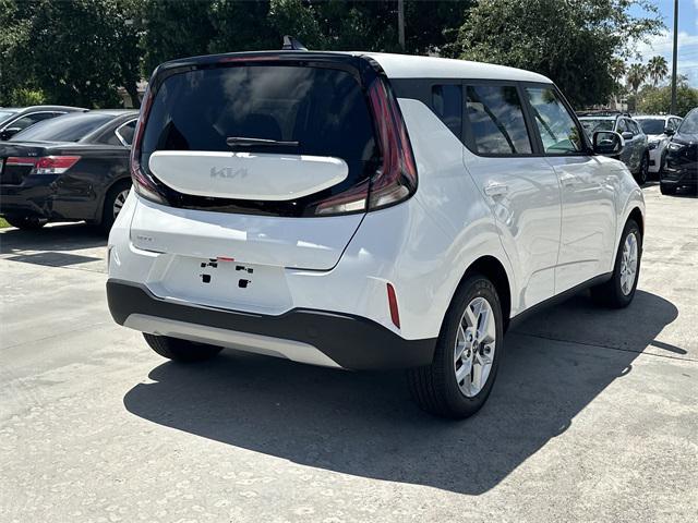 new 2025 Kia Soul car, priced at $22,905