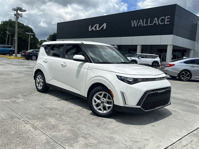 used 2023 Kia Soul car, priced at $19,999