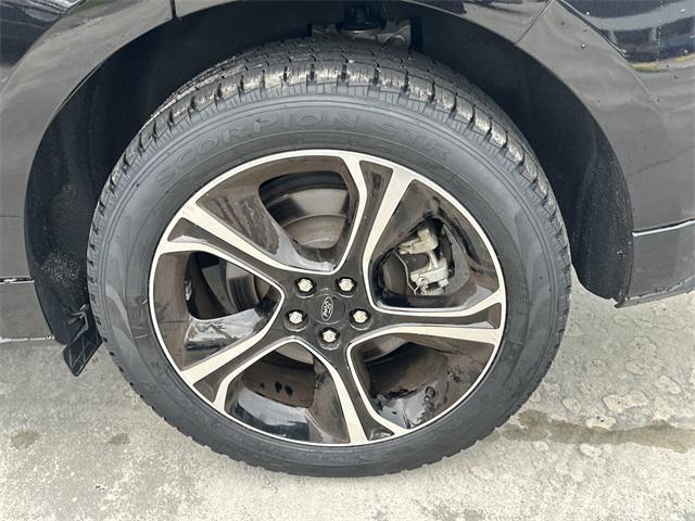 used 2022 Ford Edge car, priced at $31,999