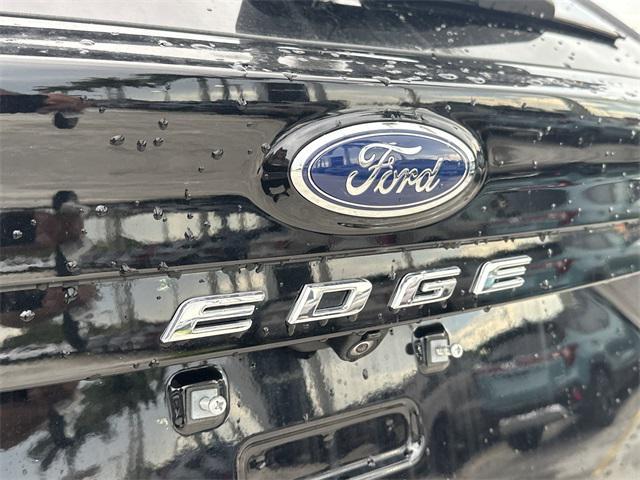 used 2022 Ford Edge car, priced at $31,999