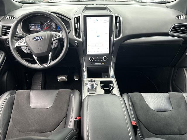used 2022 Ford Edge car, priced at $31,999