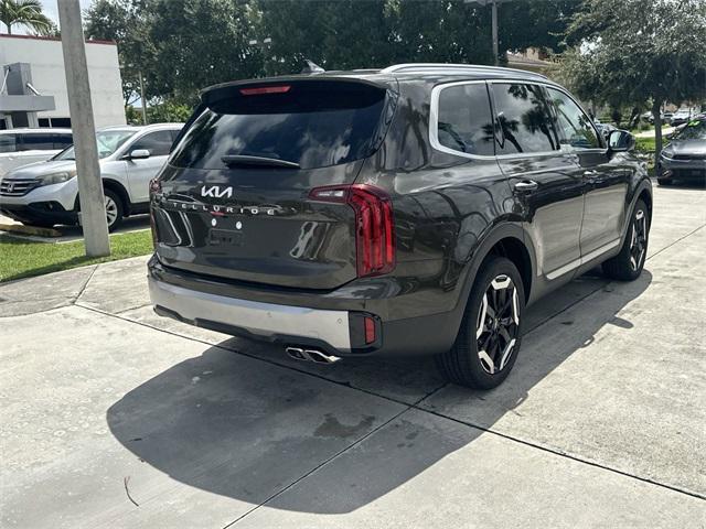 new 2024 Kia Telluride car, priced at $40,825