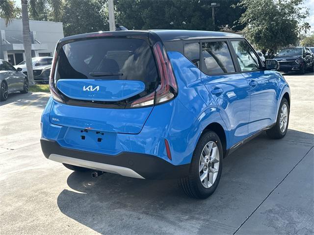 new 2025 Kia Soul car, priced at $25,245