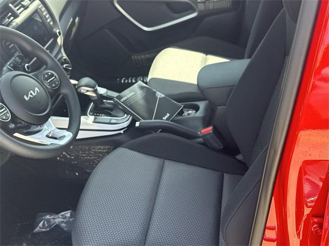 new 2025 Kia Soul car, priced at $22,560