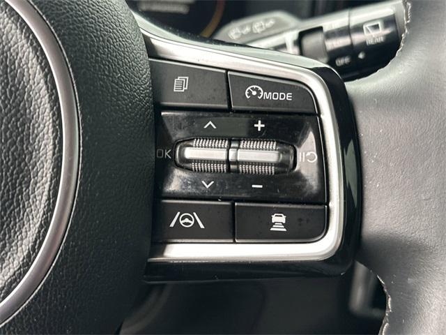 used 2023 Kia Sorento car, priced at $31,999