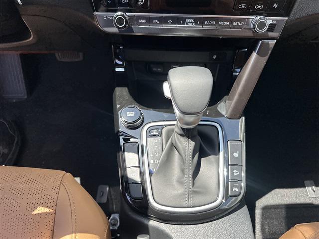 new 2025 Kia Seltos car, priced at $29,345