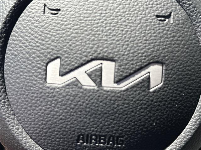 new 2025 Kia Seltos car, priced at $29,345