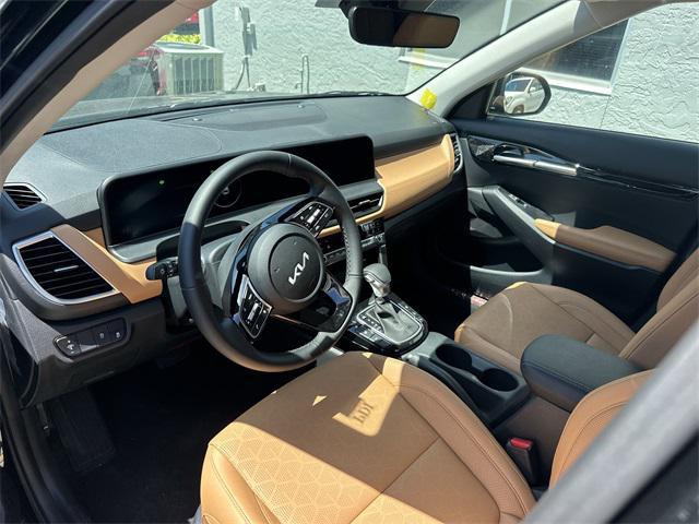 new 2025 Kia Seltos car, priced at $29,345
