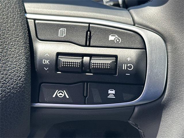 new 2025 Kia K5 car, priced at $32,395