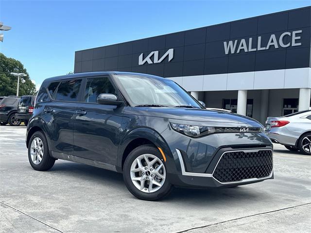 new 2025 Kia Soul car, priced at $22,560