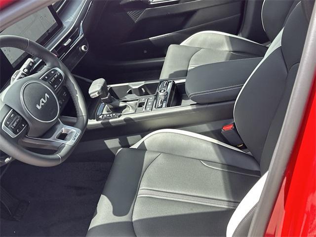 new 2025 Kia K5 car, priced at $30,620