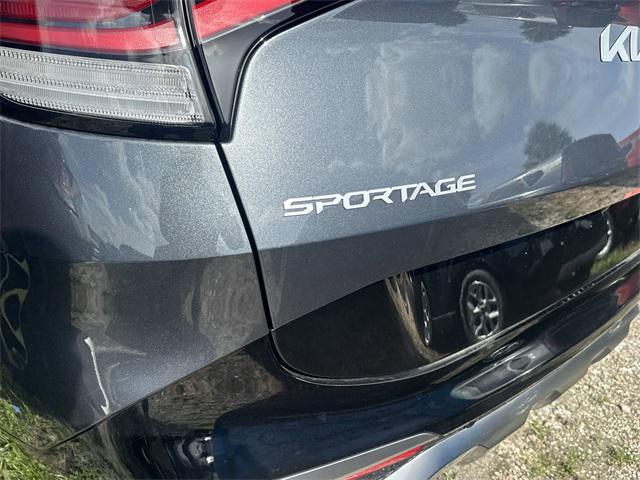 new 2025 Kia Sportage Hybrid car, priced at $40,205