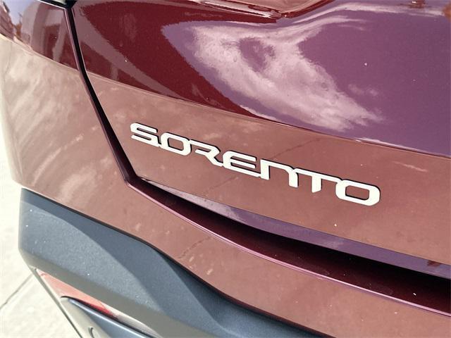 used 2024 Kia Sorento car, priced at $38,999