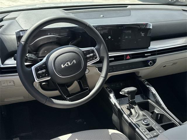 new 2025 Kia Sorento car, priced at $43,375
