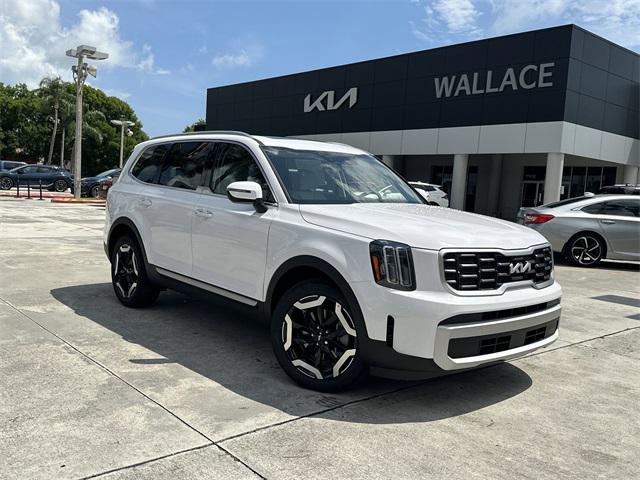 new 2025 Kia Telluride car, priced at $42,130
