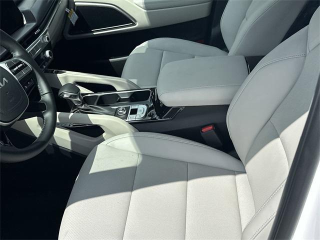 new 2025 Kia Telluride car, priced at $42,130