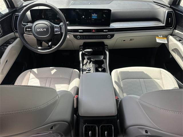 new 2025 Kia Sorento car, priced at $43,375