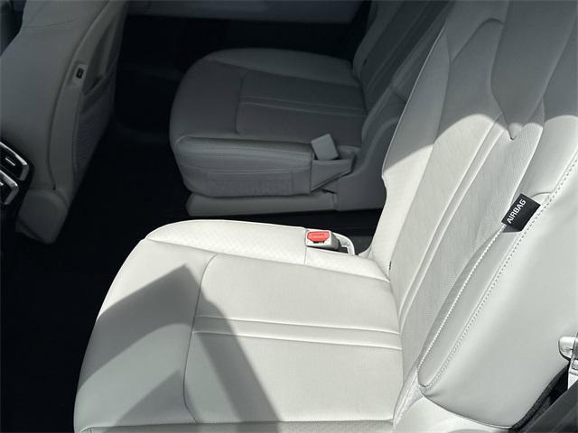 new 2025 Kia Sorento car, priced at $41,635