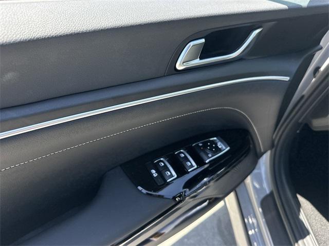 new 2025 Kia K5 car, priced at $30,395
