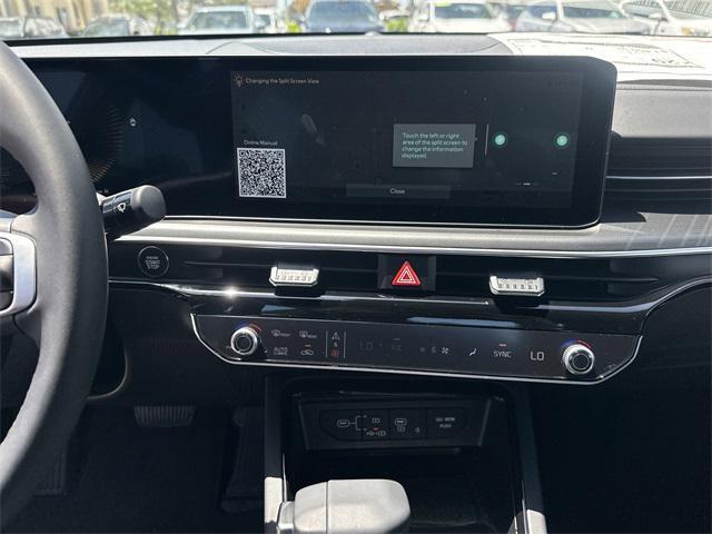 new 2025 Kia K5 car, priced at $30,395