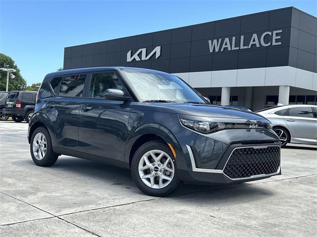 new 2025 Kia Soul car, priced at $22,560