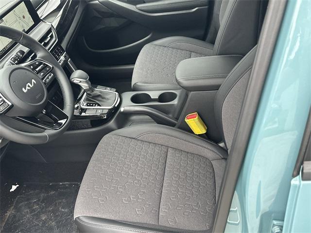 new 2025 Kia Seltos car, priced at $27,545