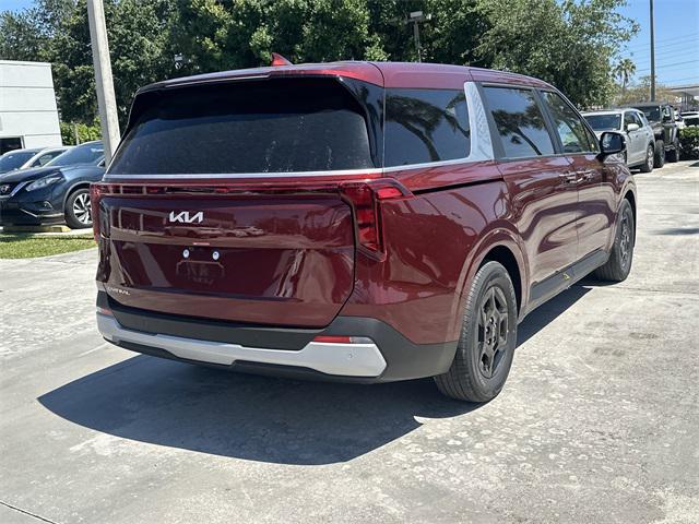 new 2025 Kia Carnival car, priced at $40,675