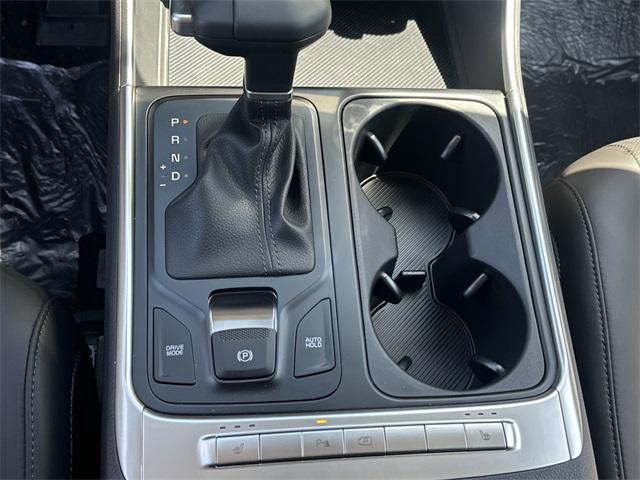 new 2025 Kia Carnival car, priced at $40,675