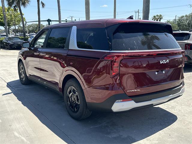 new 2025 Kia Carnival car, priced at $40,675