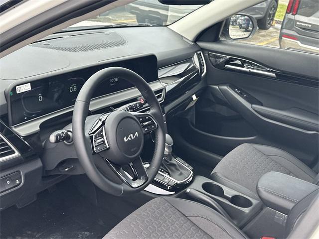 new 2025 Kia Seltos car, priced at $27,545