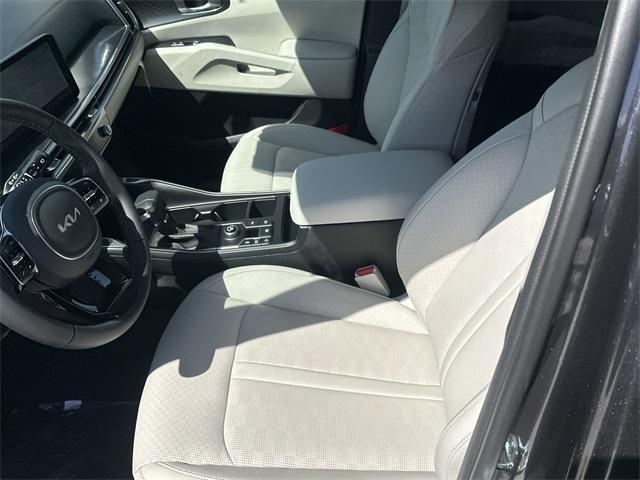 new 2025 Kia Sorento car, priced at $42,100